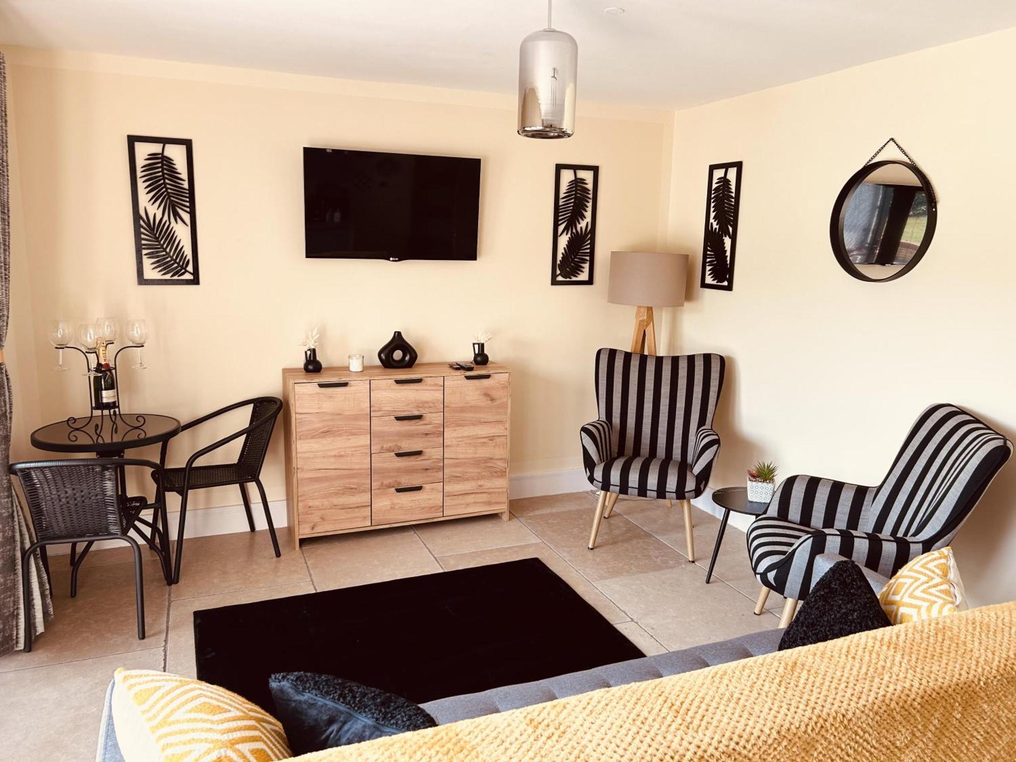 Claverley Hideaway Apartment Bridgnorth Вулвергемптон Экстерьер фото